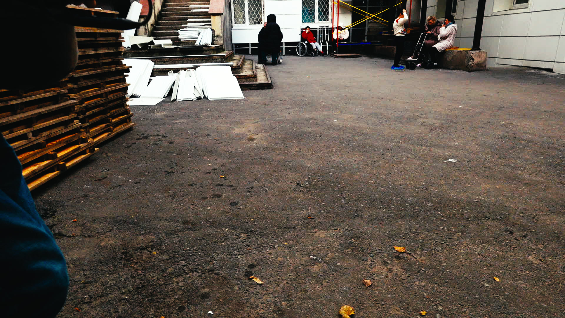 Keyframe: ZV-E1 20251030_0496